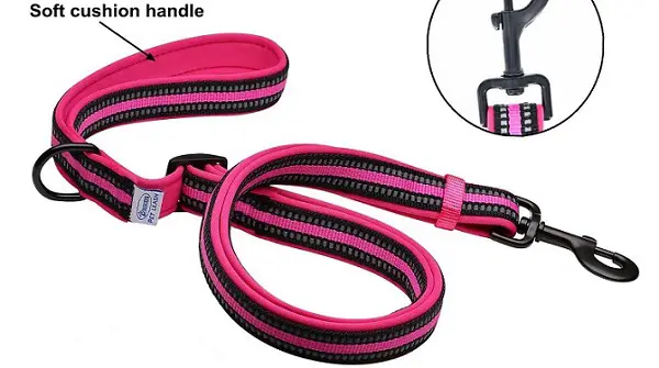 a pink Arikon Padded Reflective Leash